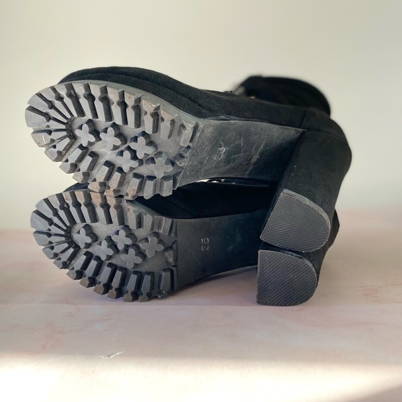 Black Platform Heeled Lace Up Boots - Picture 6 of 7